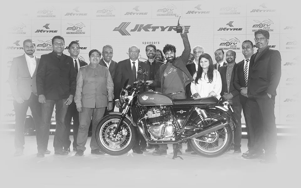 Presentación de la Royal Enfield 650 bicilíndrica en India