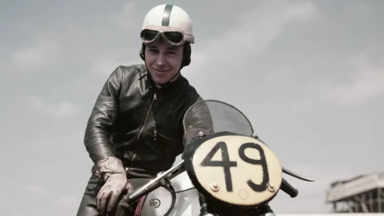 Campeón de Moto GP y Formula 1: John Surtees