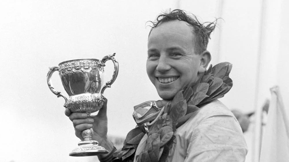 John Surtees | Campeón de MotoGP y Formula 1